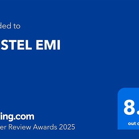 Hostel Emi كافادارشي المظهر الخارجي الصورة